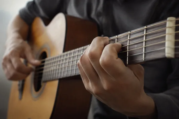 The Complete Guide to Easy Guitar Chords Music