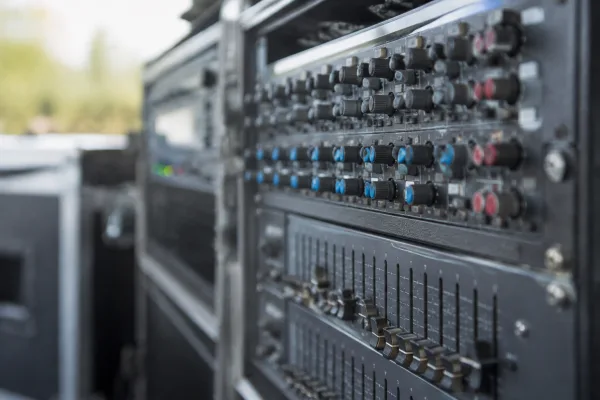 The Complete Guide to Rack Mount Mixing Console