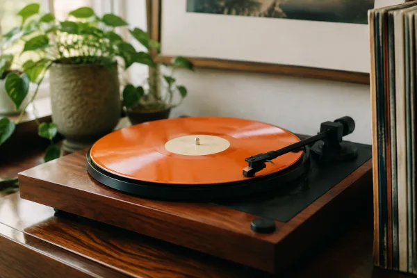 The Complete Guide to Record Player Orange
