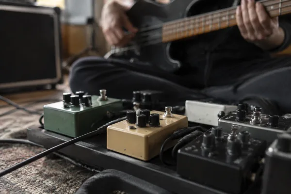 Envelope Filter Pedal: A Complete Buyer's Guide