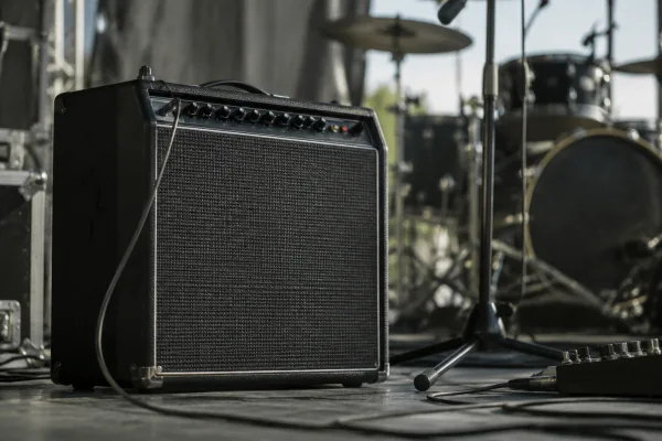 Laney Guitar Amp: A Complete Buyer's Guide