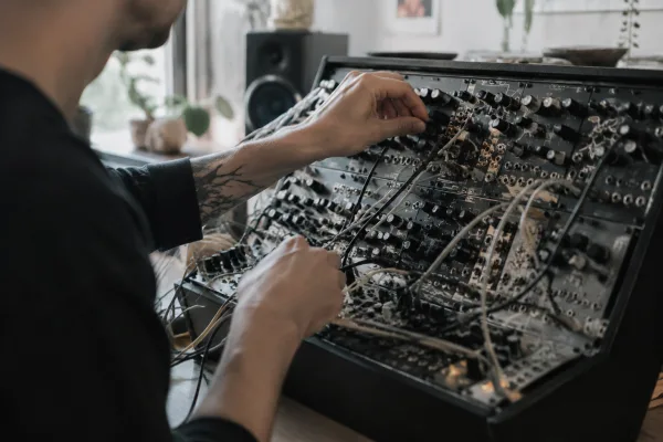 Make Noise Synthesizer: A Complete Buyer's Guide