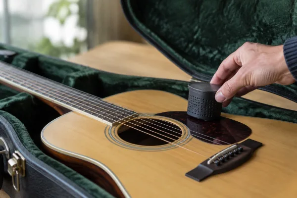 Guitar Humidifier for Beginners: A Complete Guide
