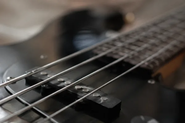 Black Strings for Beginners: A Complete Guide