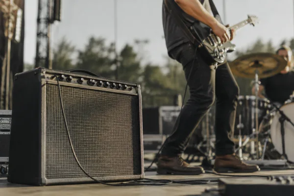 Marshall Acoustic Amplifier: A Complete Buyer's Guide
