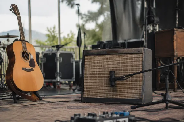 Marshall Acoustic Amplifier for Beginners: A Complete Guide