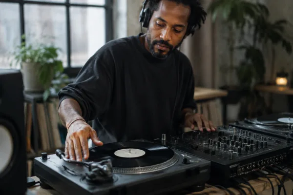 Reloop Turntable for Beginners: A Complete Guide