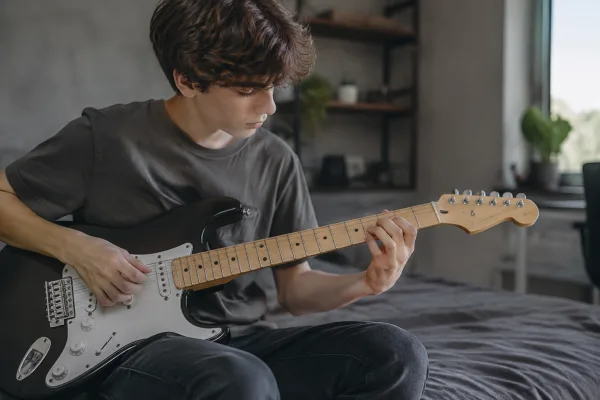 Electric Guitar Junior for Beginners: A Complete Guide