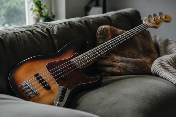 Fender Short Scale Bass: A Complete Buyer's Guide
