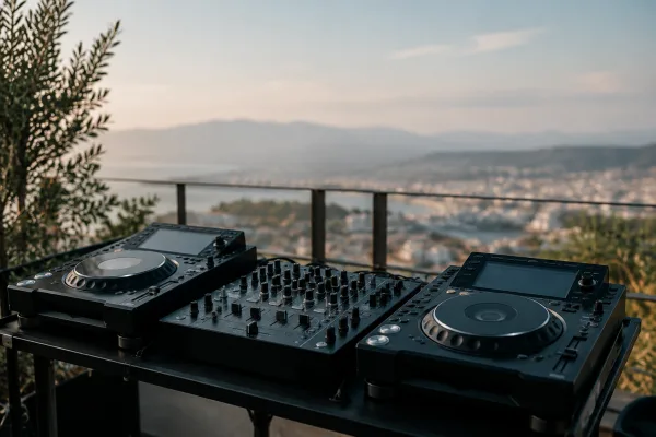 Cdj Stand: A Complete Buyer's Guide