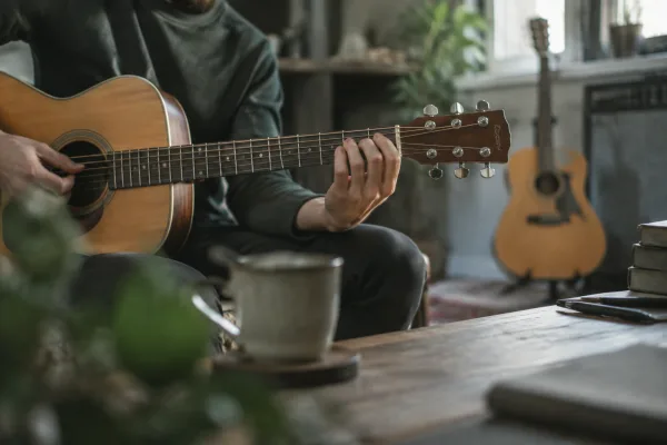 Alternative Guitar Tunings: A Complete Buyer's Guide