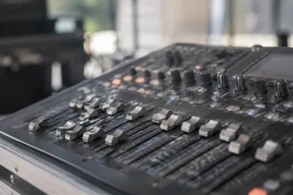 Audio Mixer With Bluetooth: A Complete Buyer's Guide
