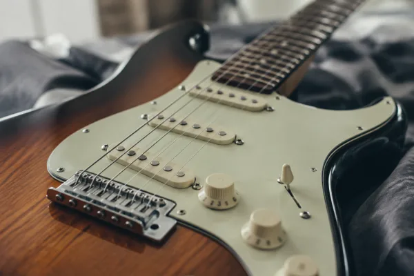 Active Pickup Guitar for Beginners: A Complete Guide