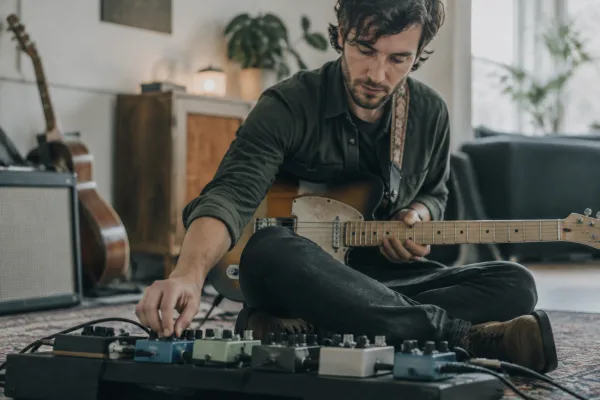 Modulation Guitar Effects for Beginners: A Complete Guide
