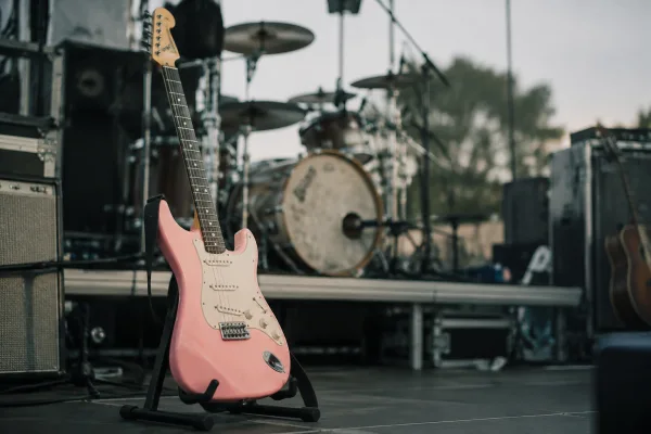 Pink Electric Guitar for Beginners: A Complete Guide