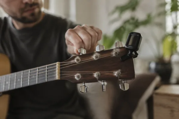 Acoustic Guitar Tuners: A Complete Buyer's Guide
