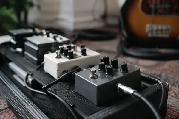 Bass Preamp Pedals for Beginners: A Complete Guide
