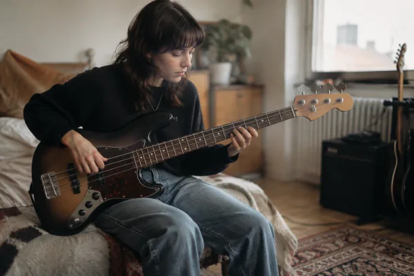 Bass Jaguar Fender for Beginners: A Complete Guide
