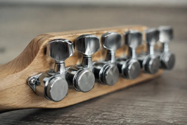 Locking Tuning Machines: A Complete Buyer's Guide