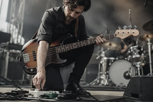 Distortion Pedals For Bass for Beginners: A Complete Guide