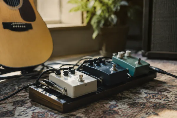 Acoustic Guitar Effects: A Complete Buyer's Guide