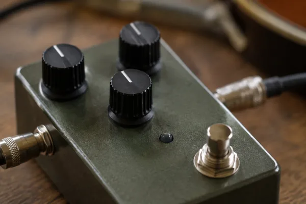 Octave Guitar Effect: A Complete Buyer's Guide