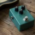 The Complete Guide to Tremolo Guitar Pedals